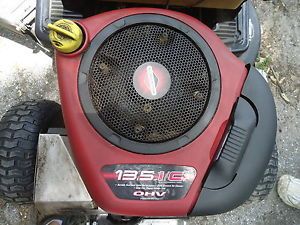 Briggs and Stratton 13 5 HP Vertical Shaft Riding Lawn Mower Engine